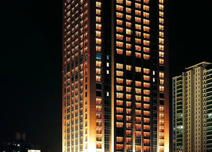 Resort: Wyndham Grand Plaza Royale Oriental Shanghai