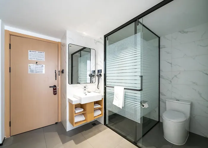 Goedkoop hotel: Baolong Homelike Hotel - Zhongshan Branch